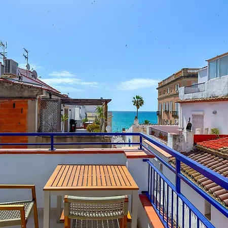 Atico Panoramic Seaview By Hello Homes Lägenhet